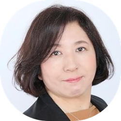 木村千恵子氏